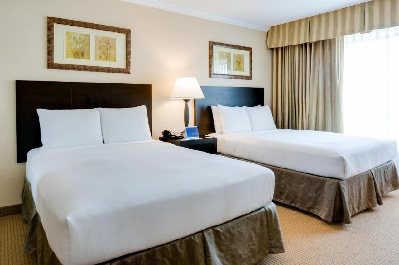 Buena Park Grand Hotel & Suites Екстер'єр фото