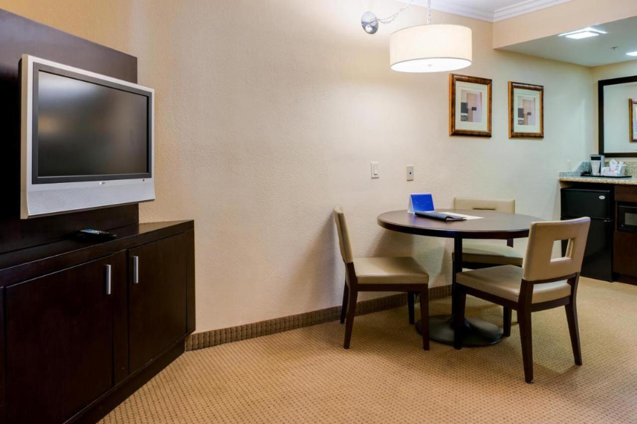 Buena Park Grand Hotel & Suites Екстер'єр фото