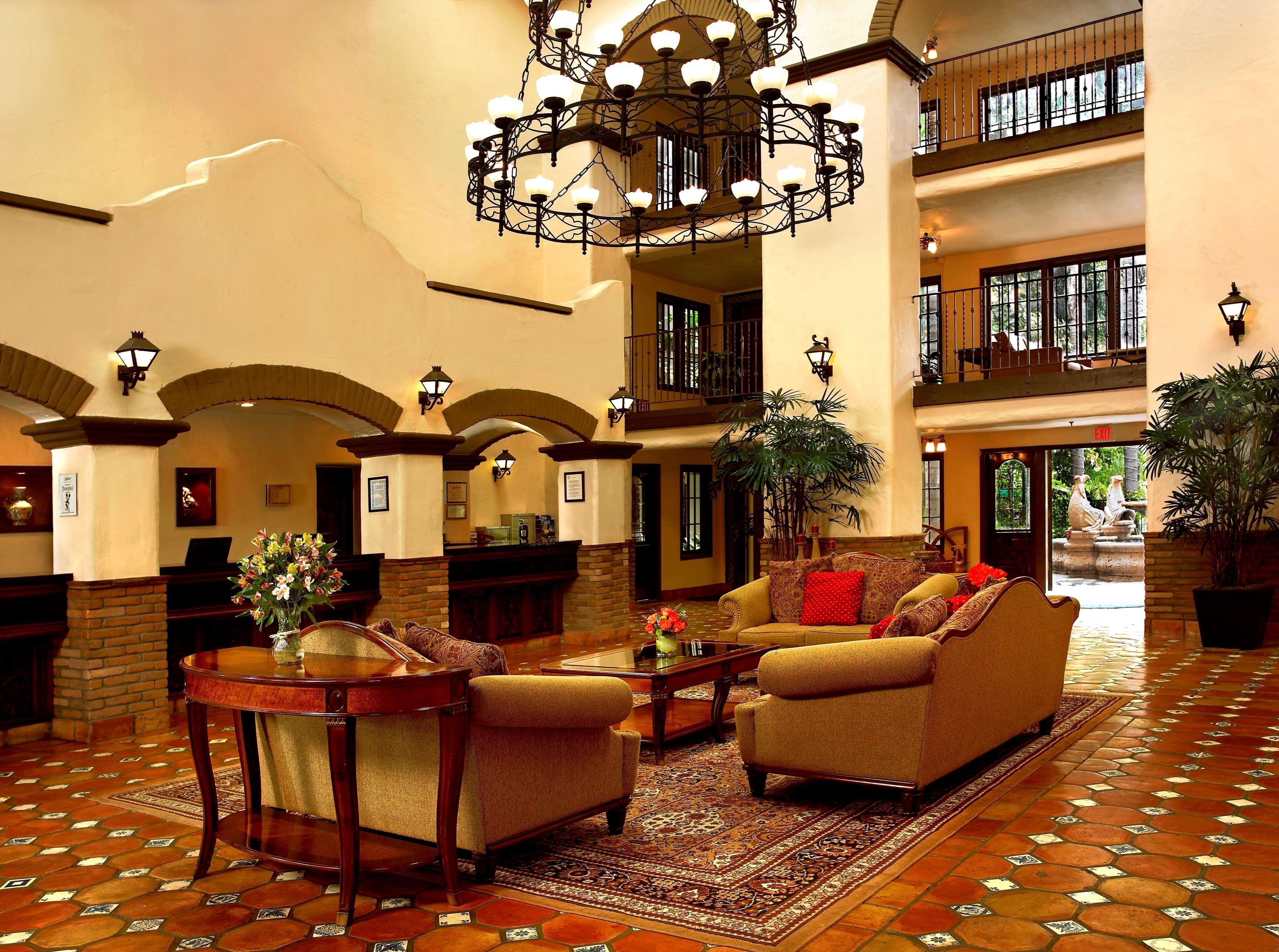 Buena Park Grand Hotel & Suites Екстер'єр фото